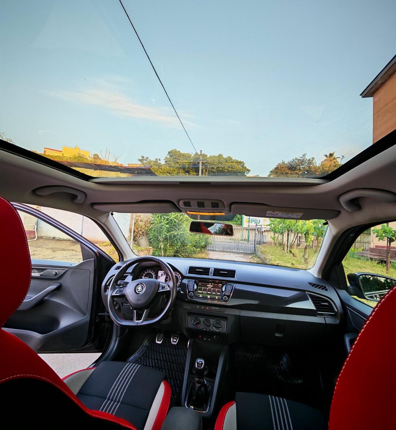 SKODA FABIA TETTO PANORAMICO 1.4 TDI