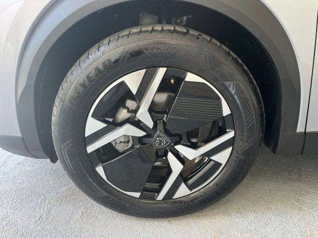 PEUGEOT 2008 PureTech 100 S&S Allure
