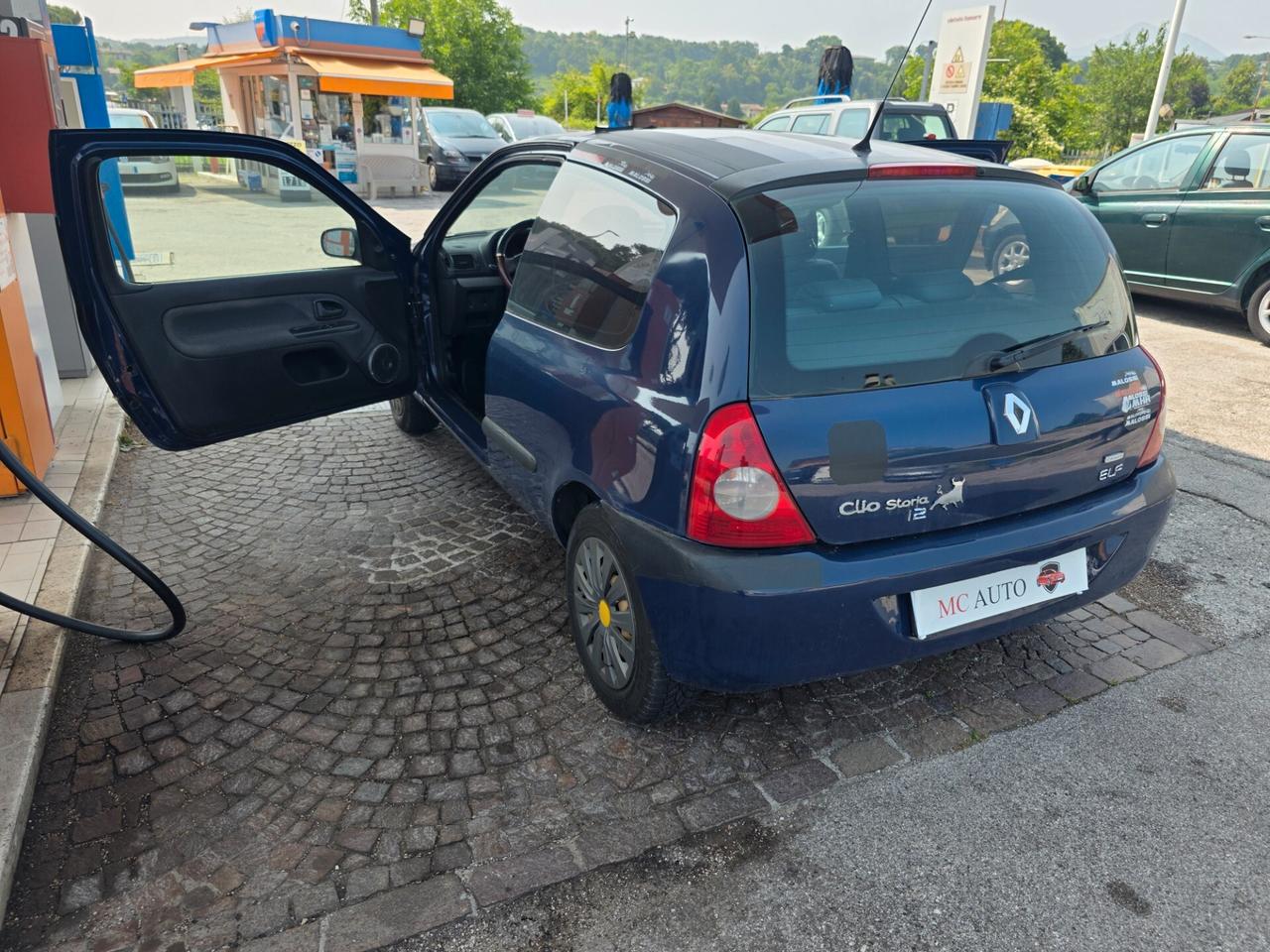 Renault Clio Storia 1.2 3 porte con 265.000km Gpl