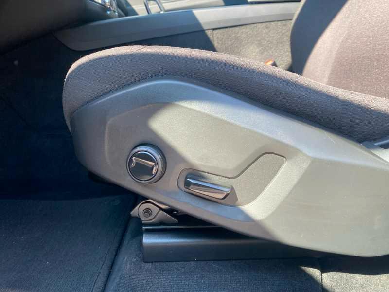Volvo XC60 N1 2.0 B4 d MoMenT. AwD AuTo