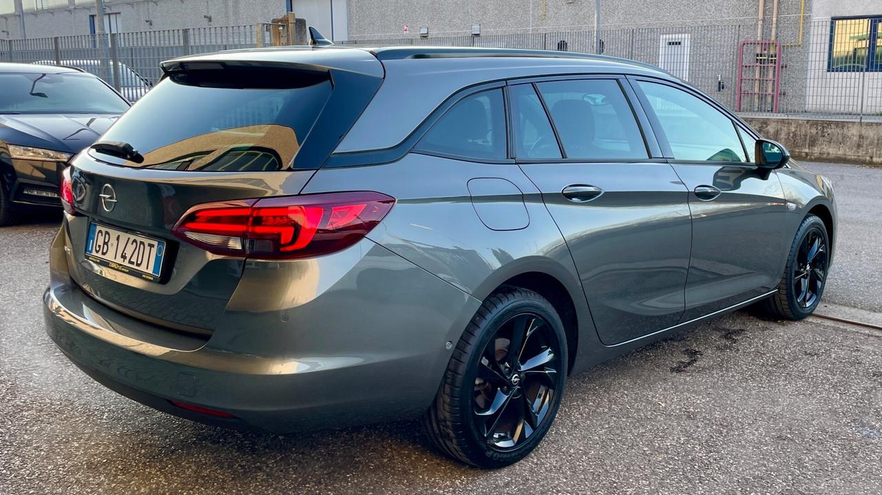 OPEL ASTRA SPORTS TOURER 1.5 ULTIMATE 122 CV - FULL LED, PELLE, NEOPATENTATI