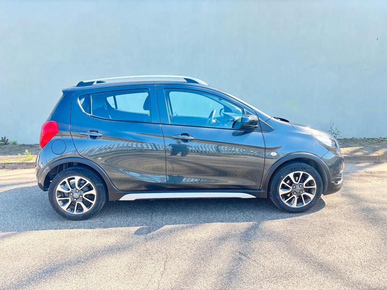Opel Karl Rocks 1.0 73 CV GPL