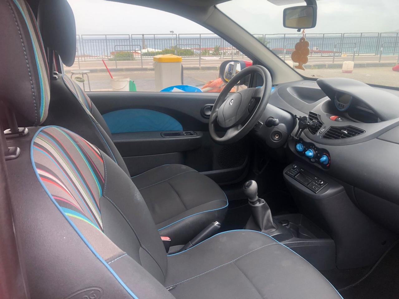 Renault Twingo 1.2 16V Live