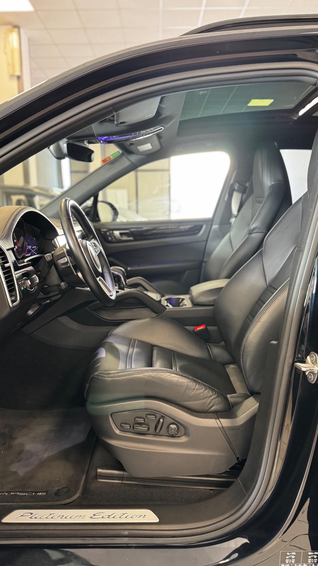 Porsche Cayenne 3.0 V6 Platinum Edition