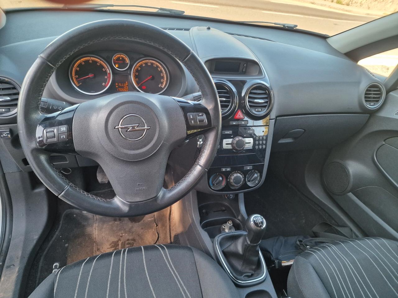Opel Corsa 1.2 GPL