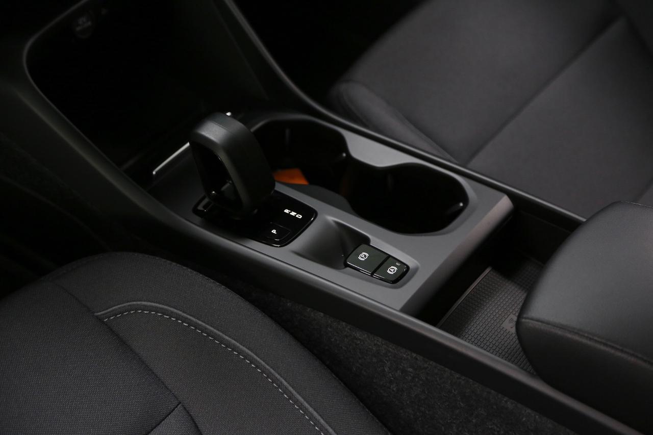 Volvo XC40 T5 Recharge Plug-in Inscription Expression auto