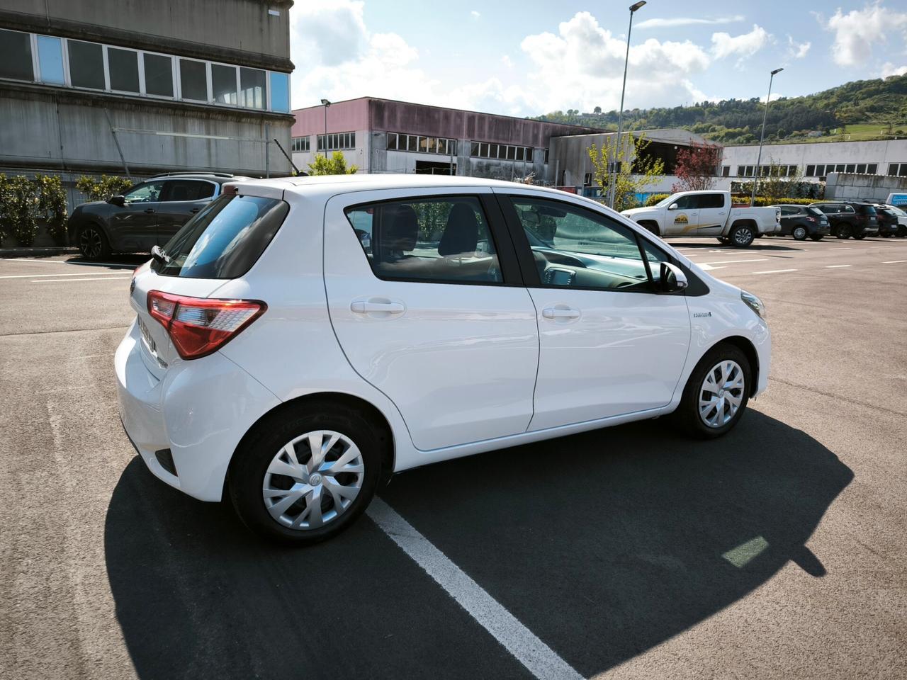 Toyota Yaris 1.5 Hybrid 5 porte Active