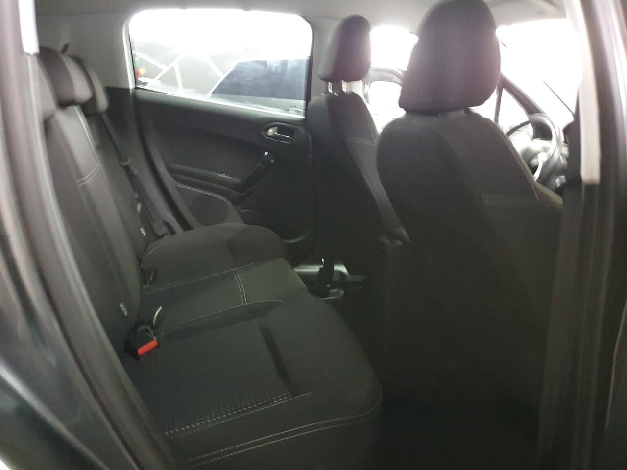 Peugeot 208 BlueHDi 75 5 porte Allure NEOPATENTATI