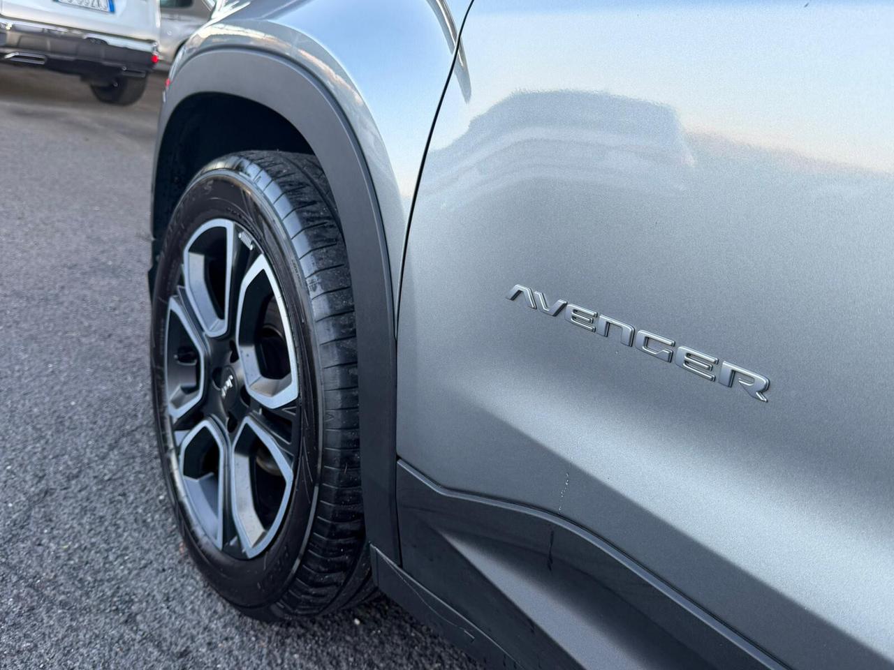 Jeep Avenger 1.2 Turbo 100 CV Summit