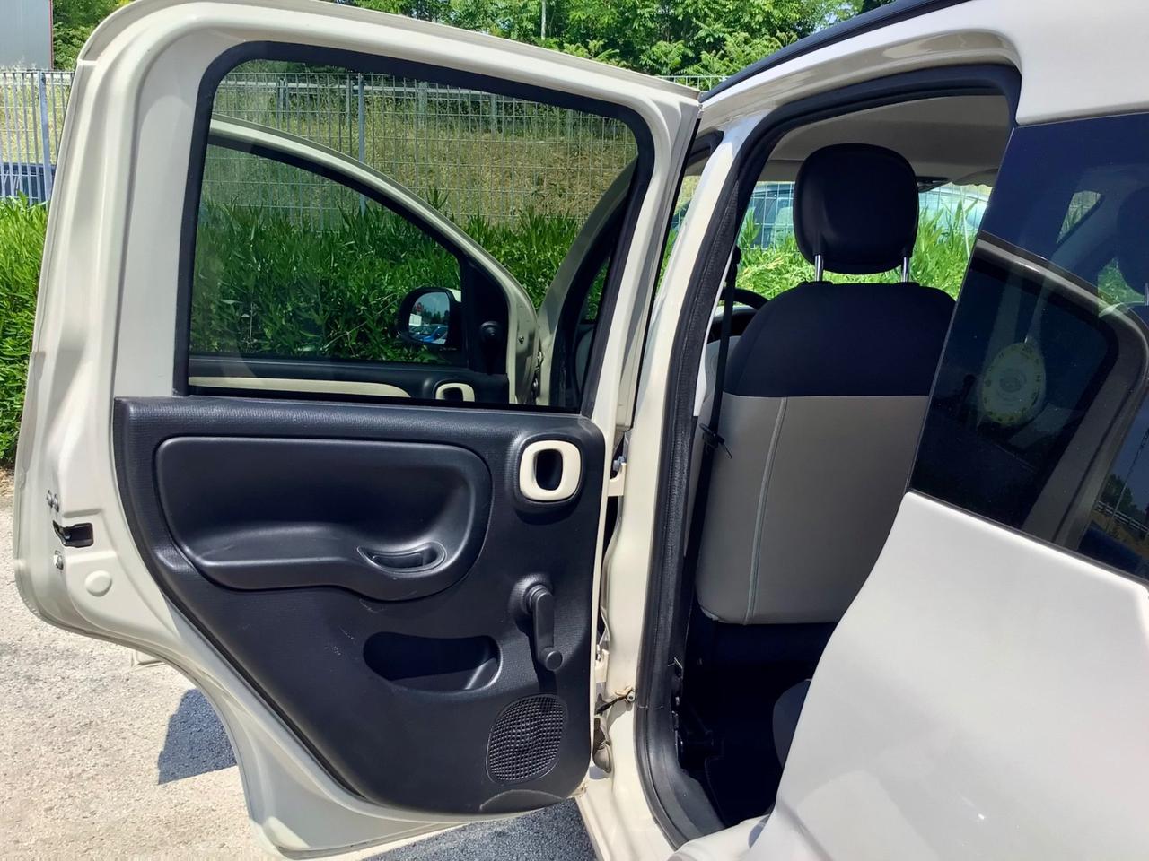 Fiat Panda 0.9 TwinAir Turbo Natural Power Lounge