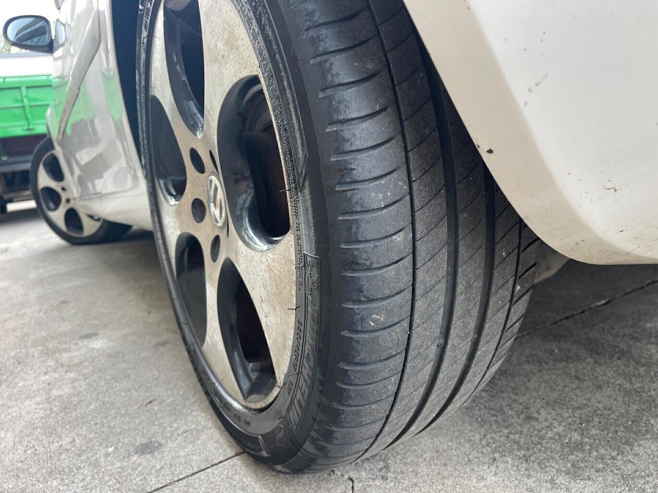 VW GOLF V 1.6 GTI BENZINA 75KW EURO4 NEOPATENTATI