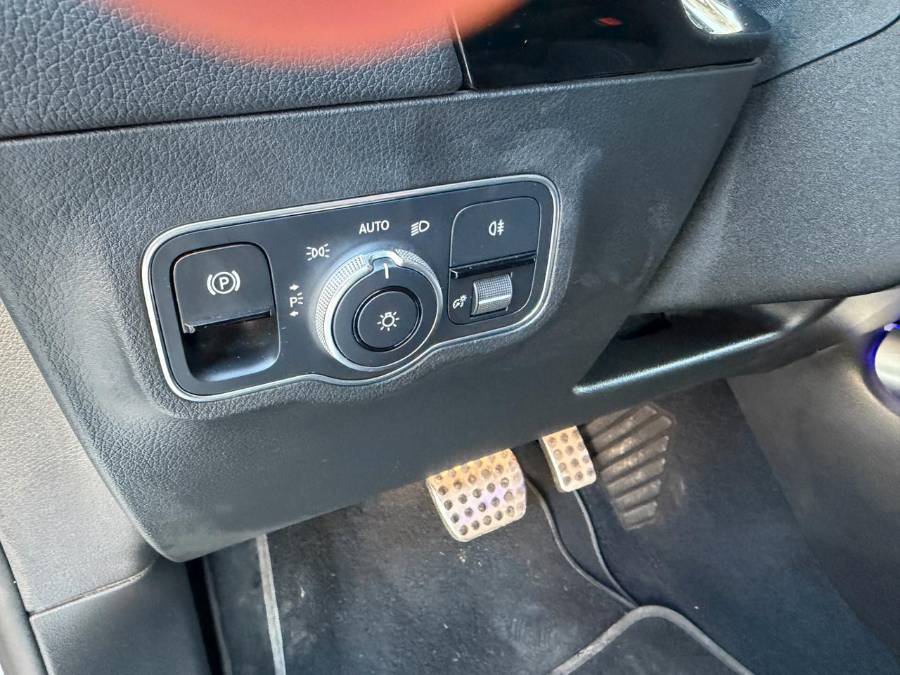 Mercedes-benz B 200 Automatic Premium