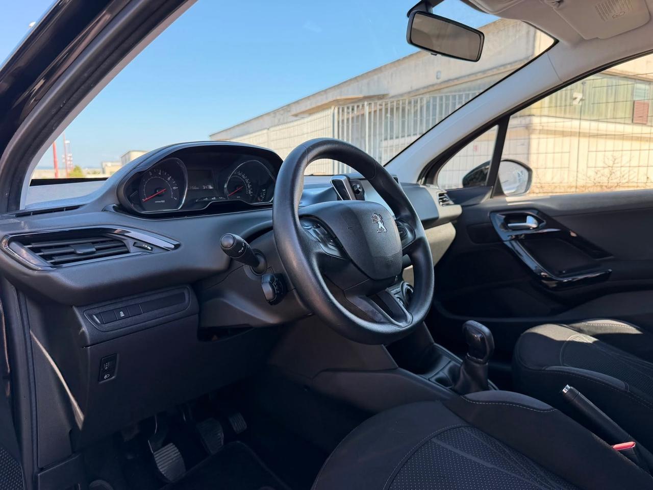 Peugeot 208 150000 KM GARANZIA 12 MESI