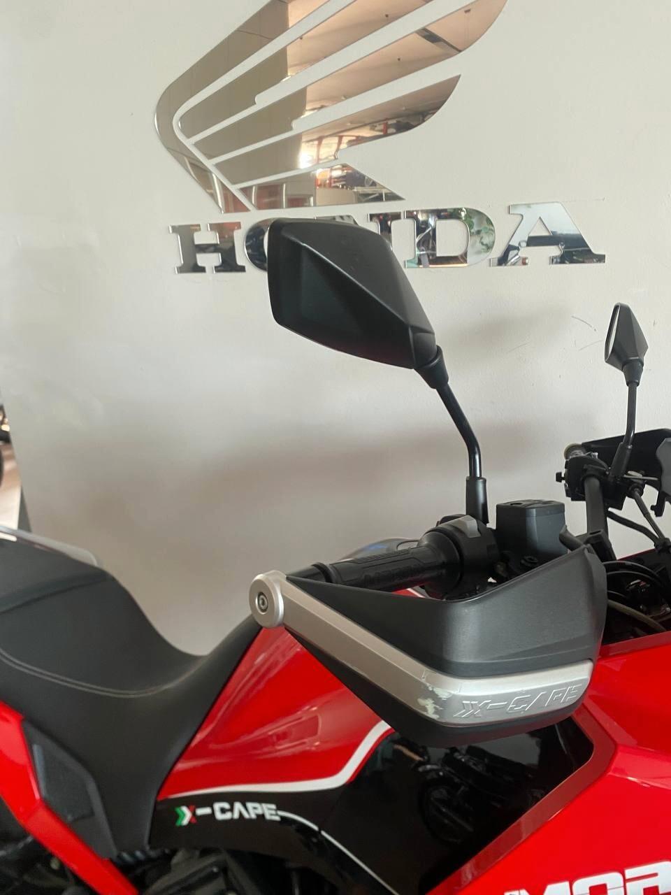 Moto Morini X-Cape 650