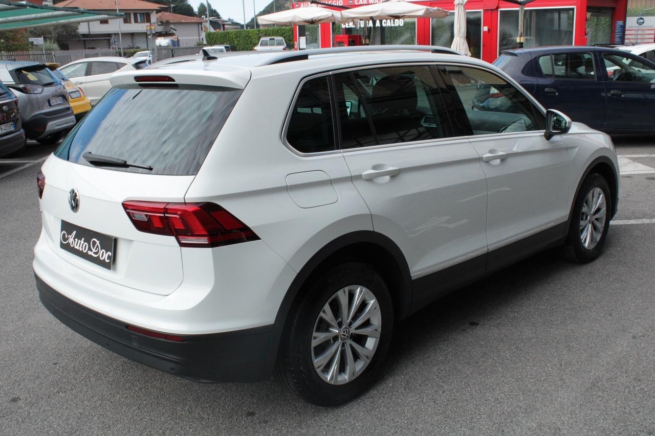 Volkswagen Tiguan 2.0 TDI Business DSG AUTOMATICA, NAVI, CARPLAY