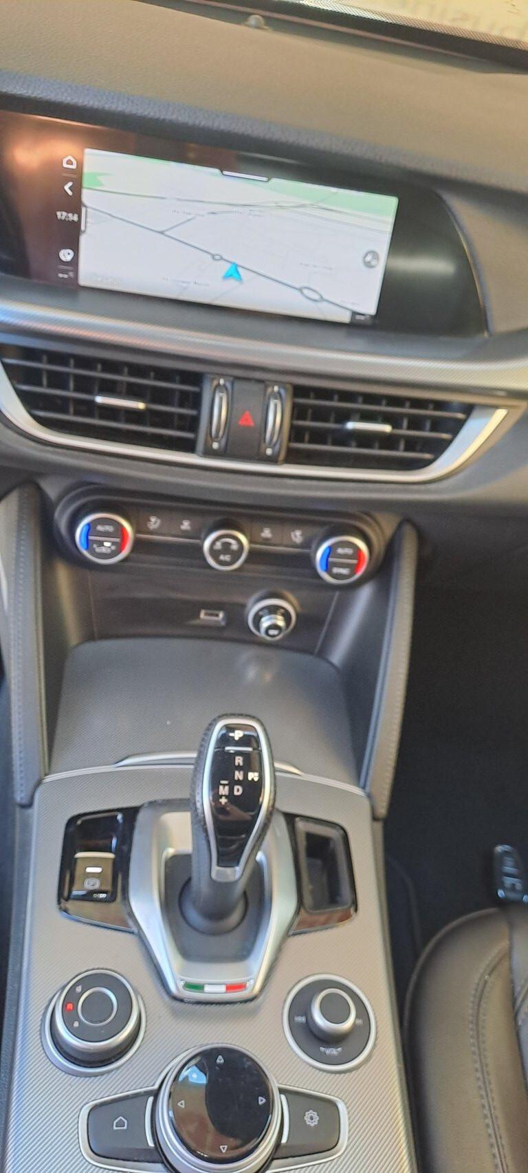 Alfa Romeo Stelvio 2.2 Turbodiesel 190 CV AT8 Q4 Sprint - KM. 92.000 TAGLIANDATO!