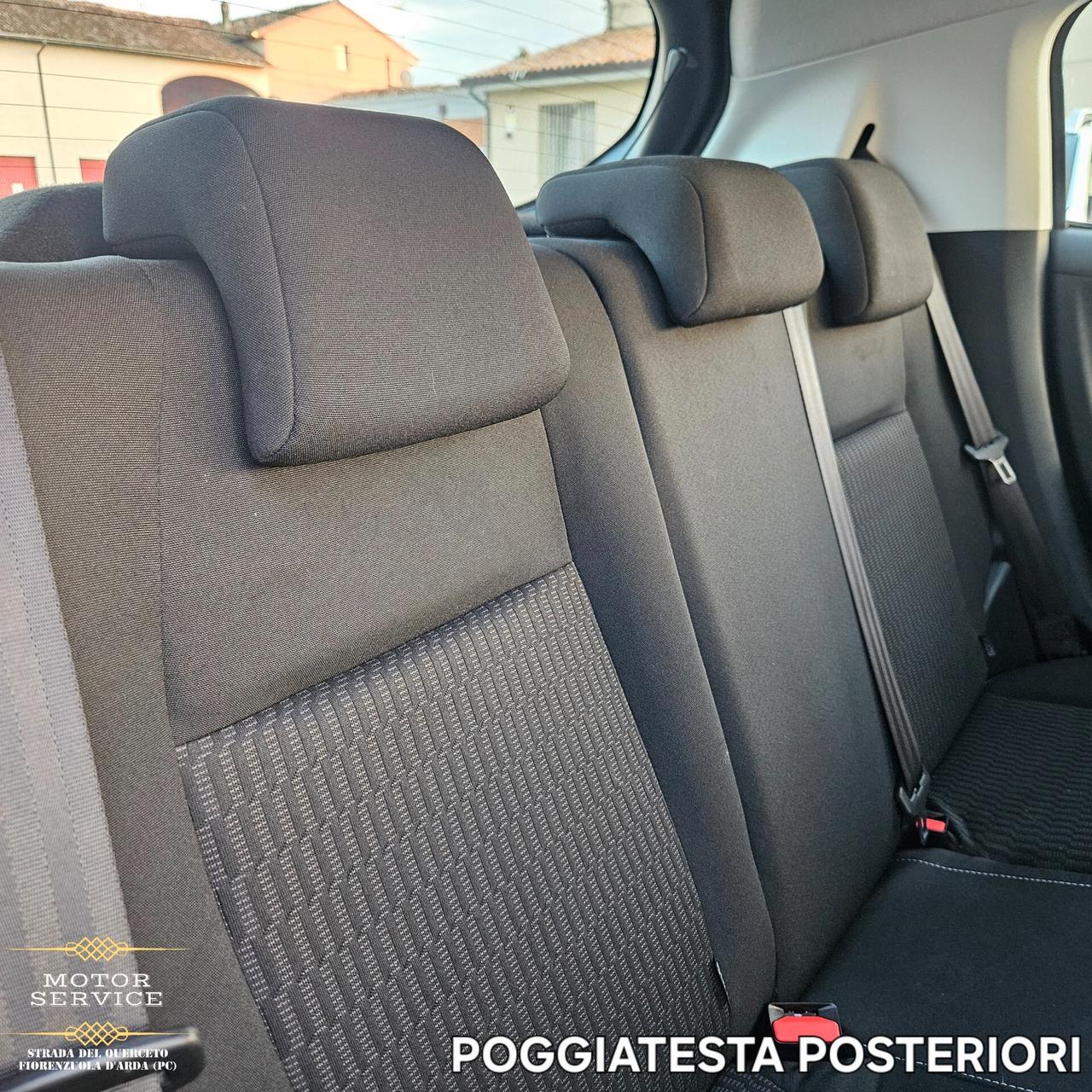 Peugeot 208 VERNICE OPACA KM DOCUMENTATI DA 89€ MESE