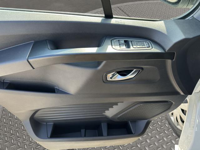 NISSAN Primastar 2.0 dCi 110CV PC-TN Bus 9 POSTI