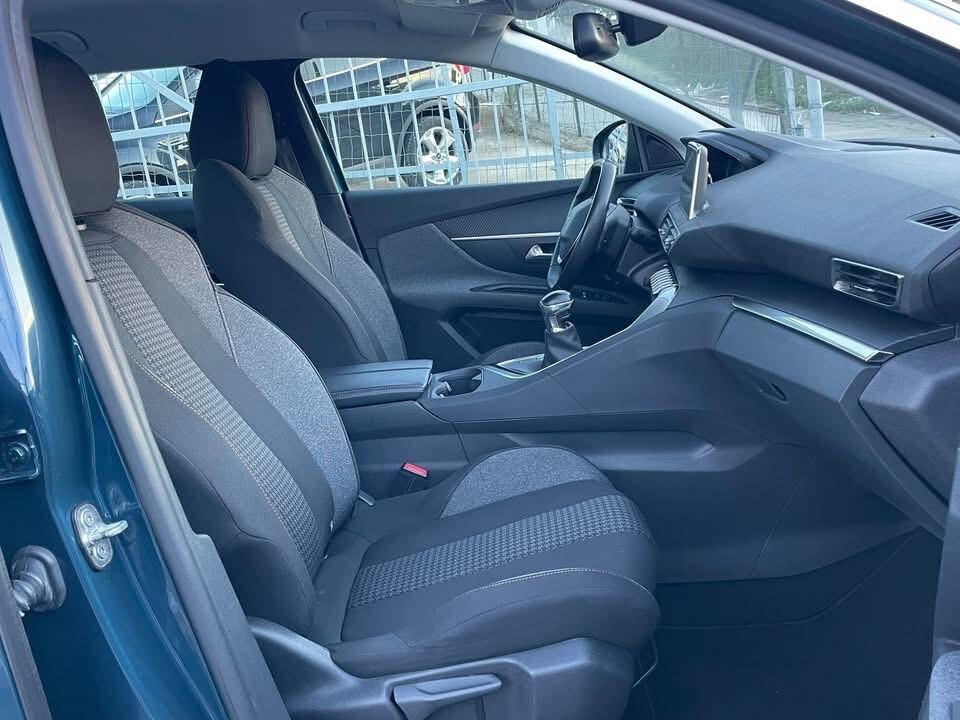 Peugeot 3008 BlueHDi 130 S&S Allure Pack