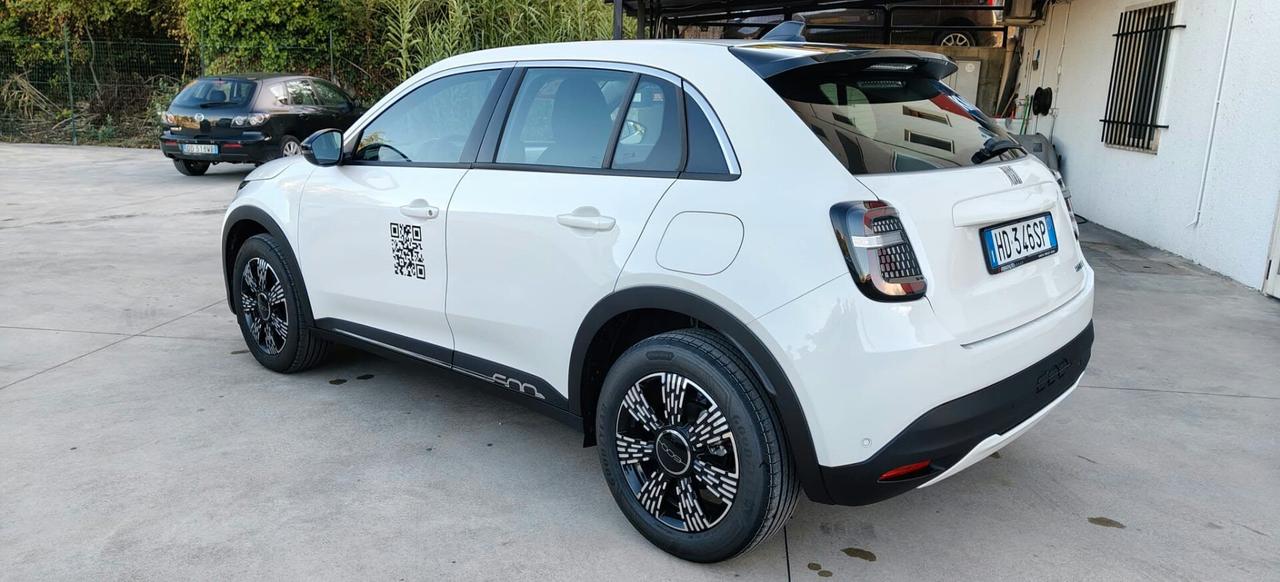 Fiat 600 Hybrid 110 CV DCT MHEV Icon "KM 0"