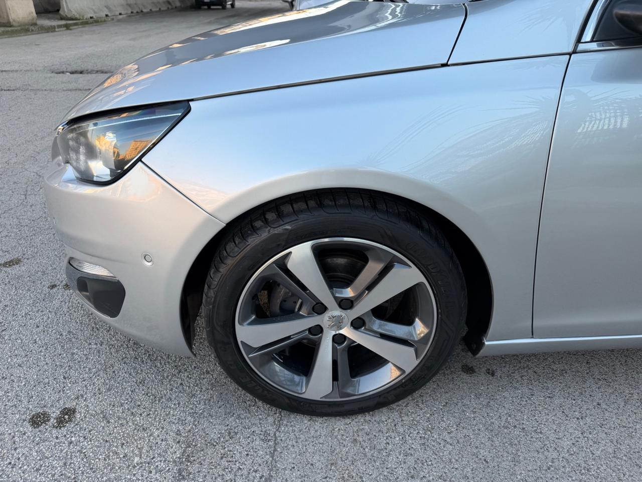 Peugeot 308 1.6 hdi 120 cv GT Line Automatica Tetto