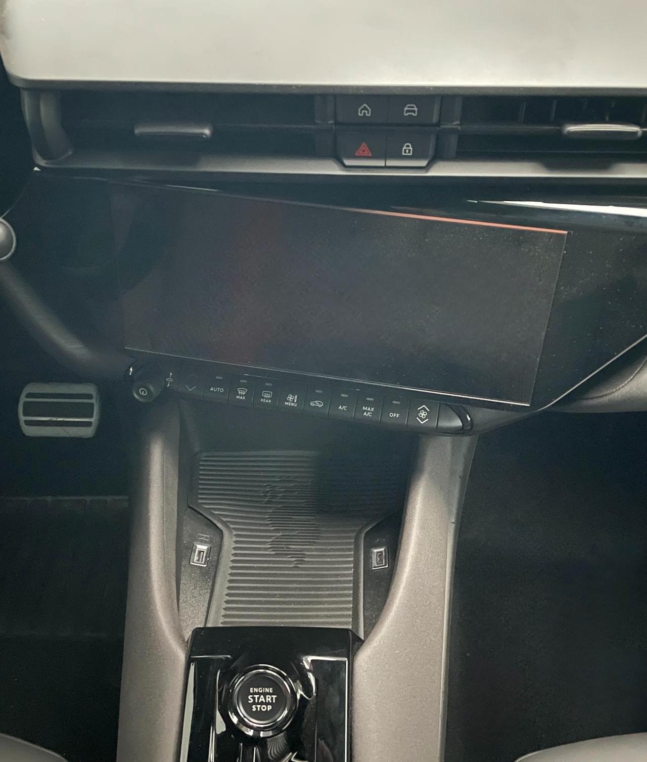 Alfa Romeo Junior 1.2 ibrida Speciale 145cv edct6