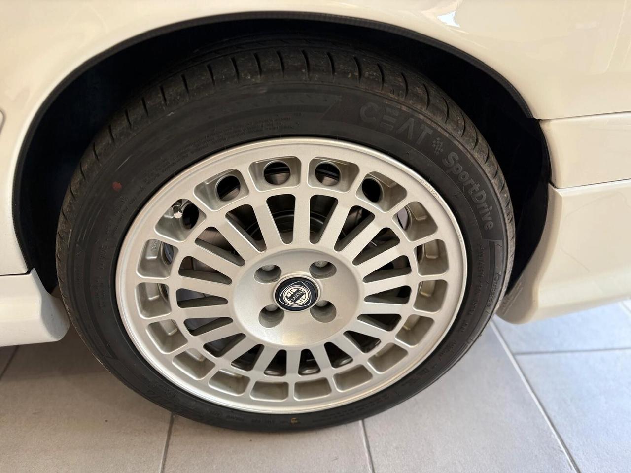 Lancia Delta S4 HPE 2.0 i.e. turbo 16V cat 3p. HF