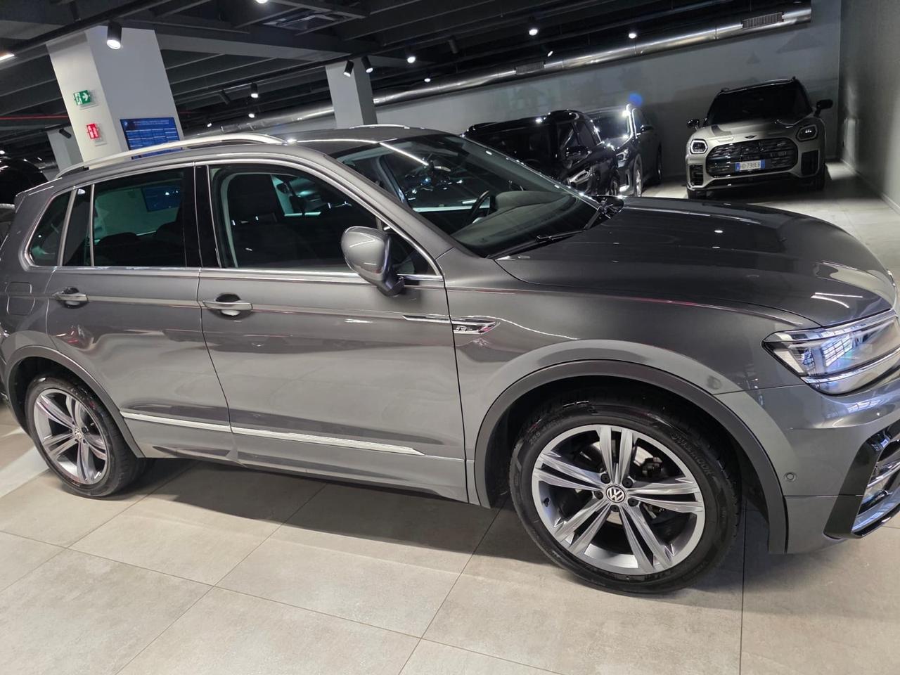 Volkswagen Tiguan 2.0 TDI SCR DSG 4MOTION Advanced BMT