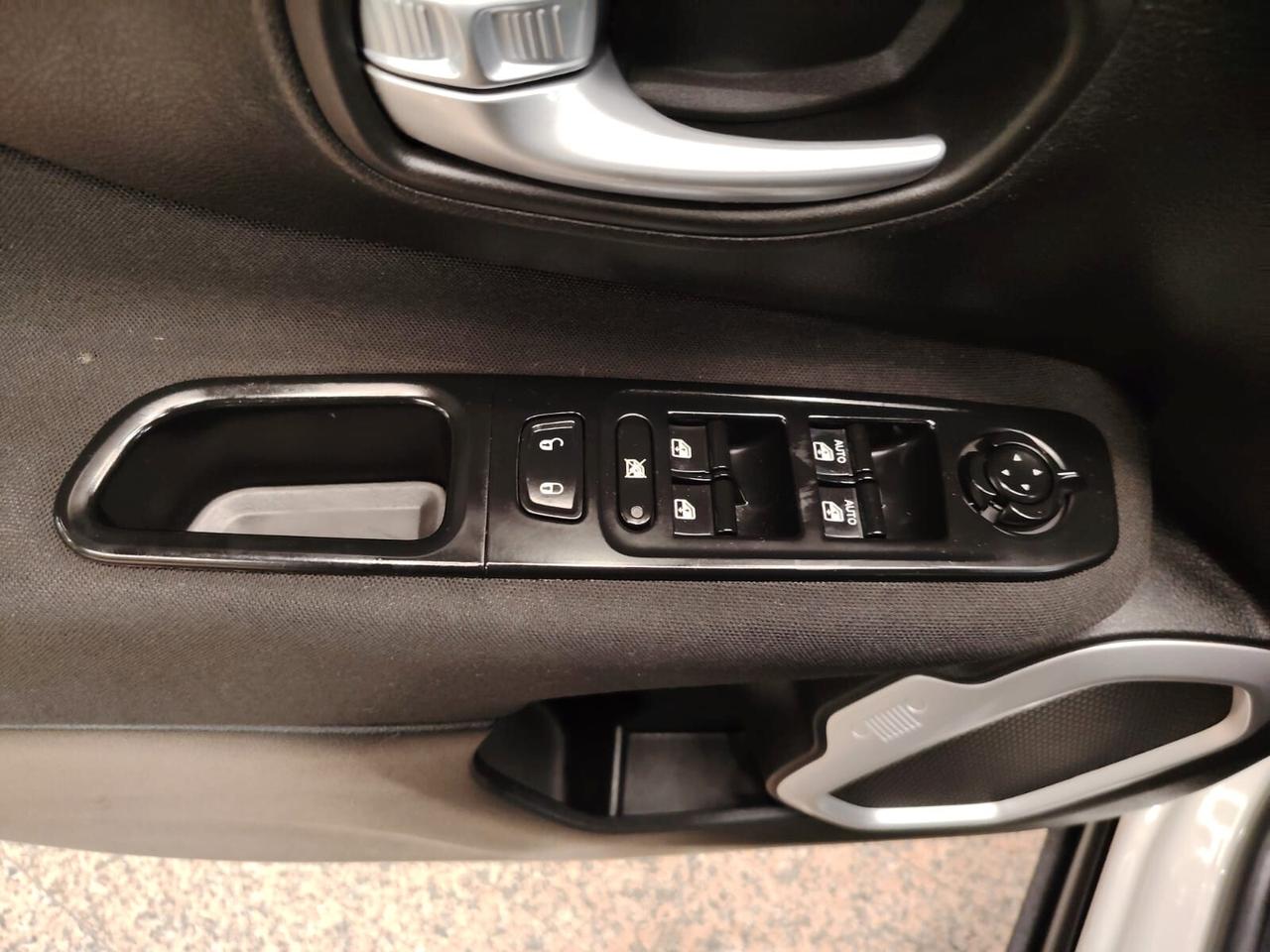 Jeep Renegade 1.6 Mjt 120 CV