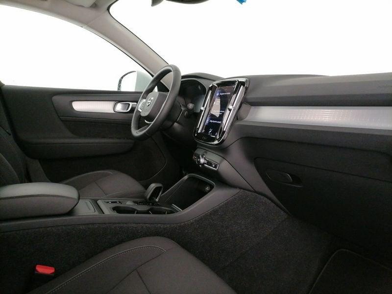 Volvo XC40 1.5 t2 Momentum auto my21