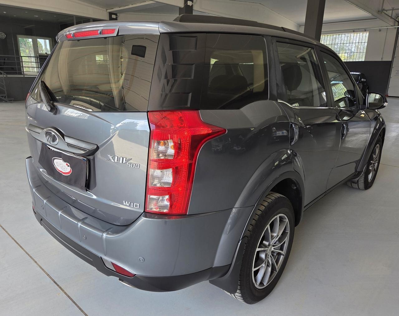 Mahindra XUV500 2.2 16V FWD W10 140cv