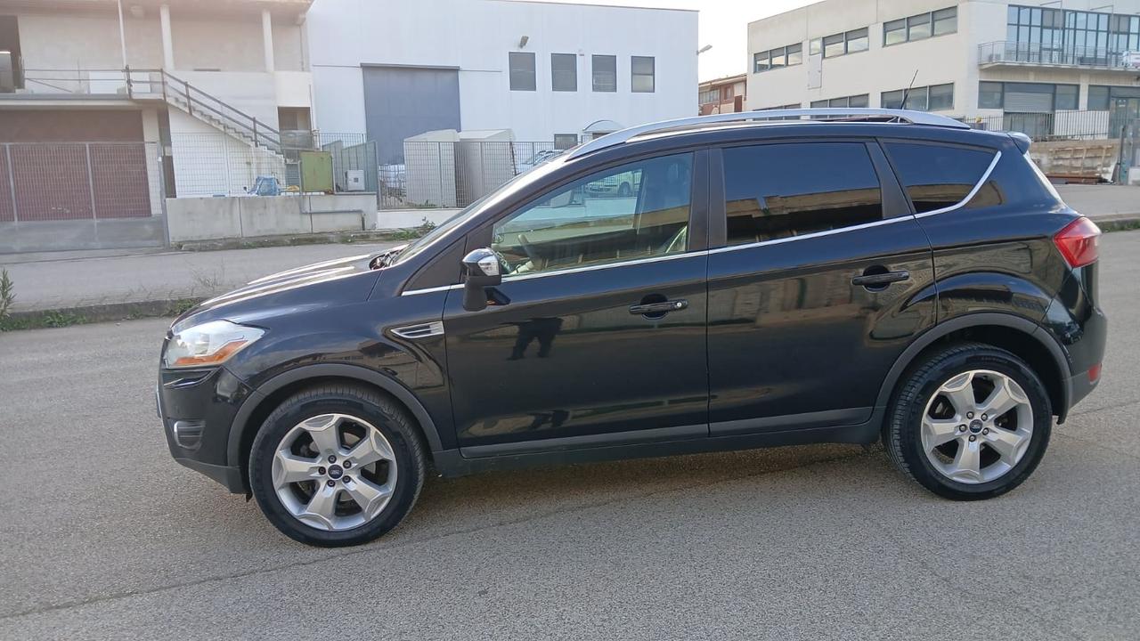 Ford Kuga 2.0 TDCi 136 CV 4WD Titanium DPF