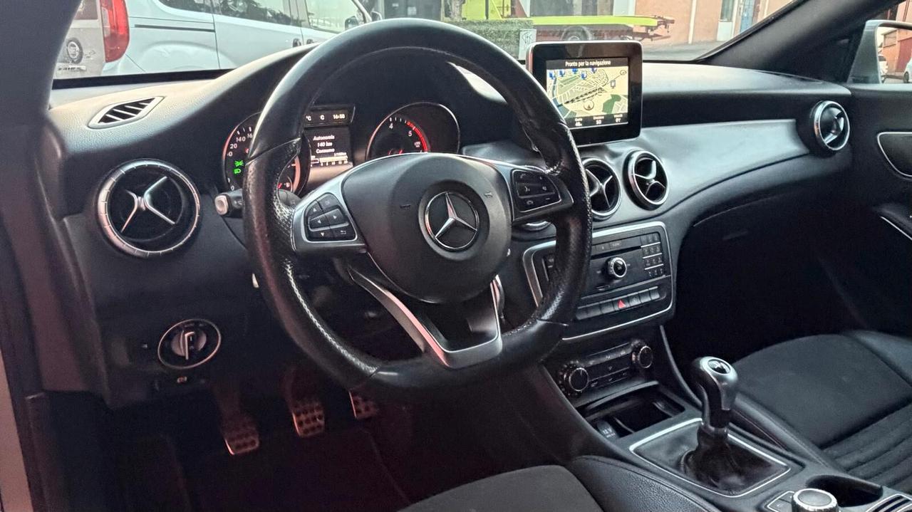 Mercedes-benz CLA 180 d PREMIUM AMG
