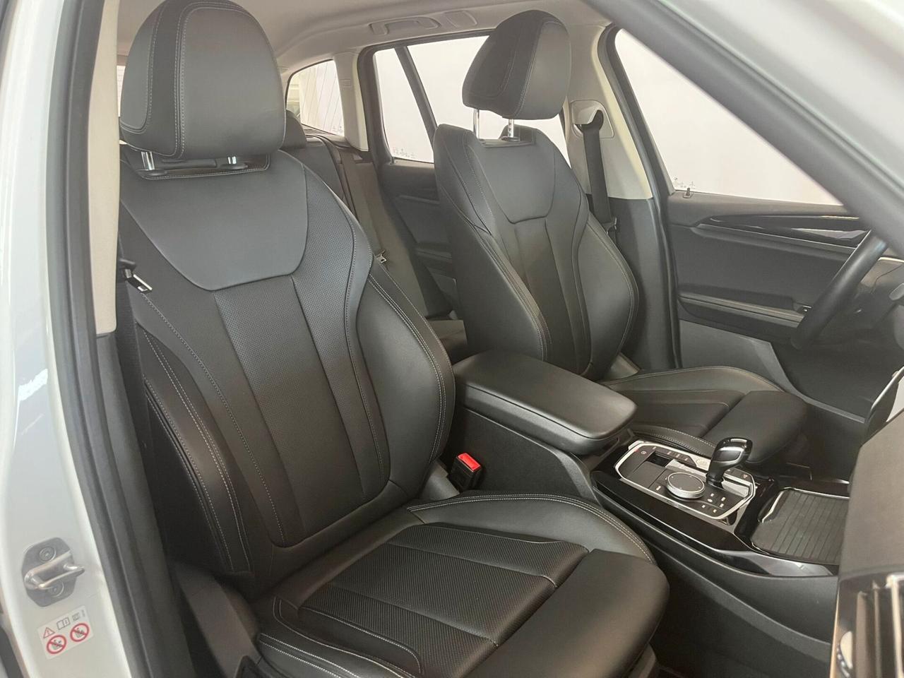 Bmw X3 sDrive18d 48V
