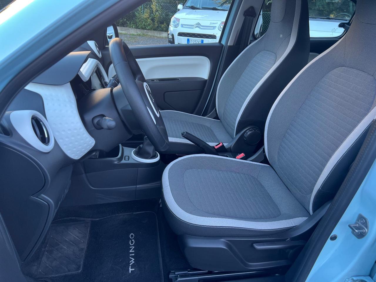 Renault Twingo SCe 65 CV Equilibre*29000KM*NEOPATENTATI