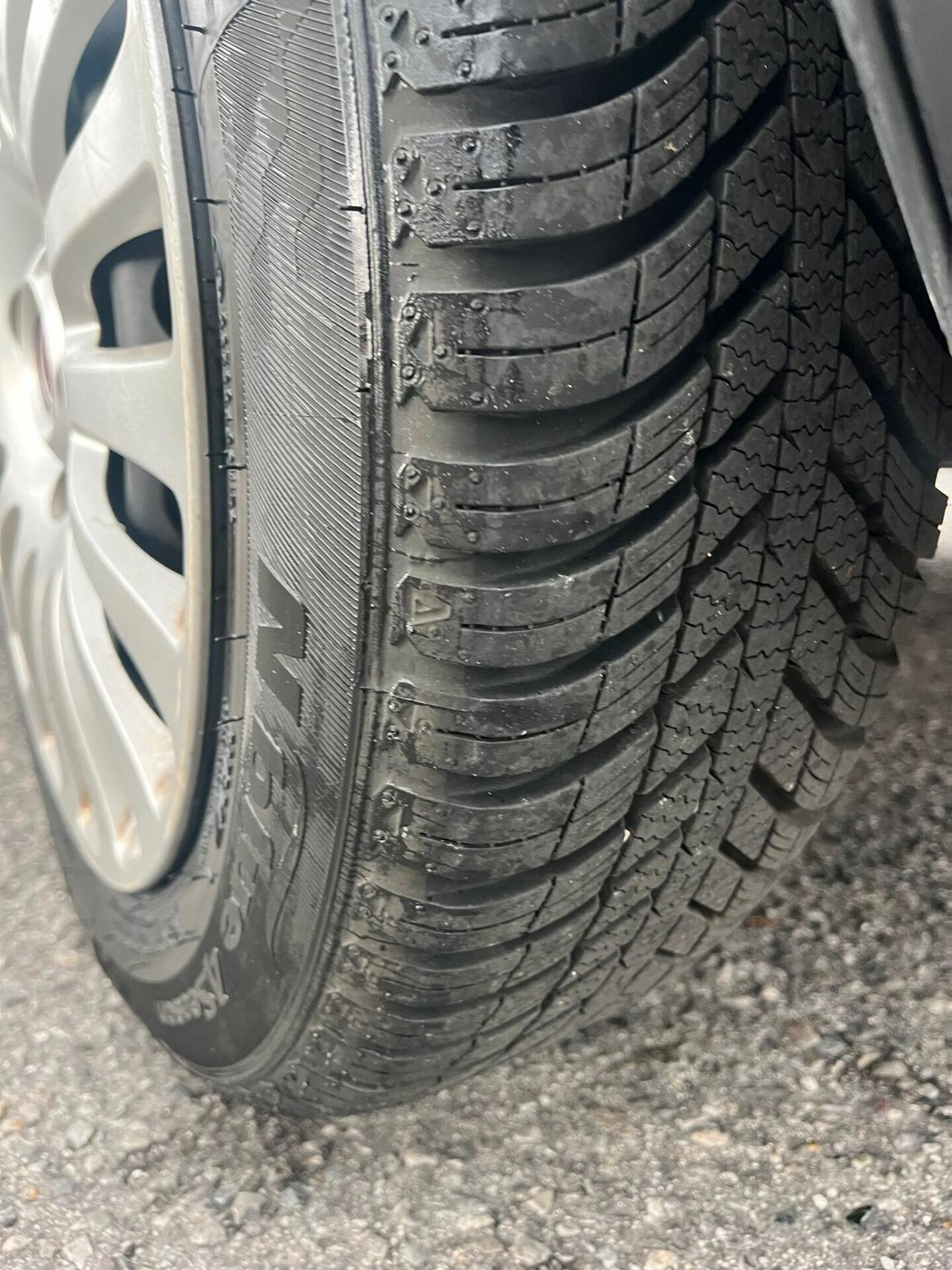 Fiat Grande Punto 1.2 BENZINA X NEOPATENTATI