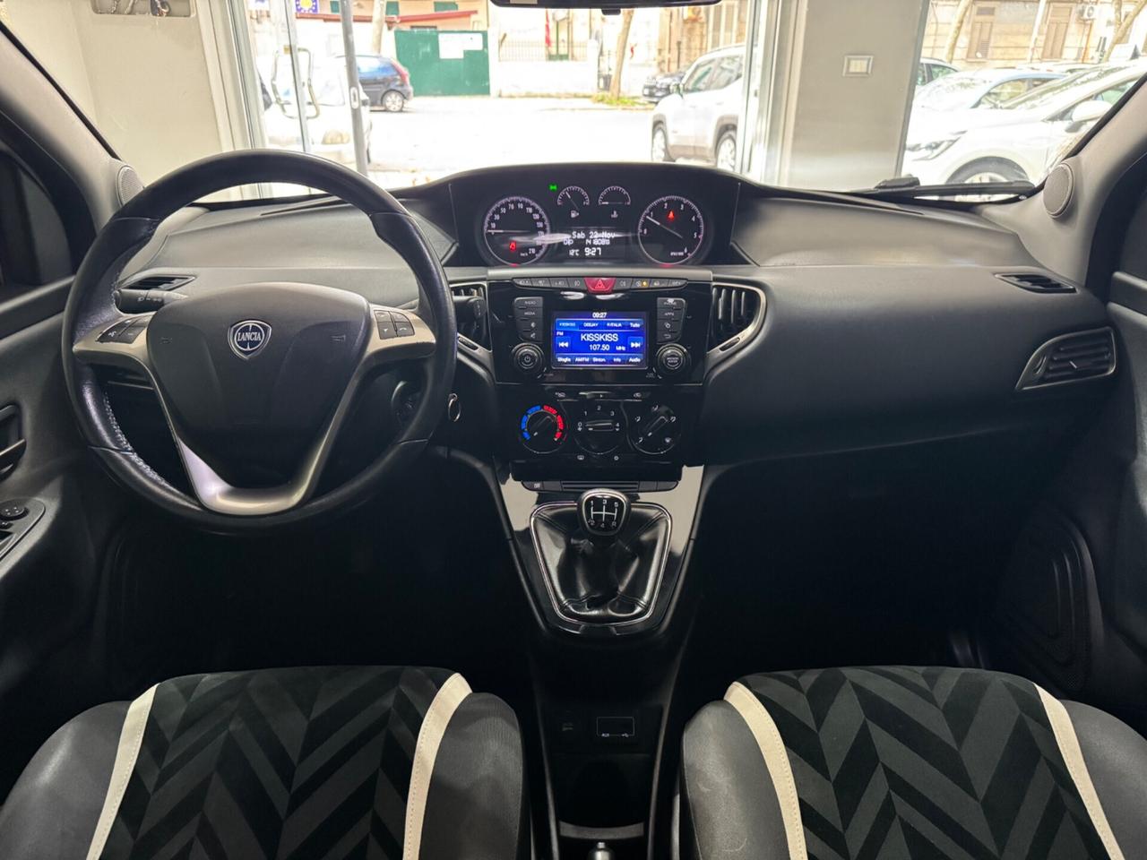 Lancia Ypsilon 1.3 MJT 95 CV 5 porte S&S Gold