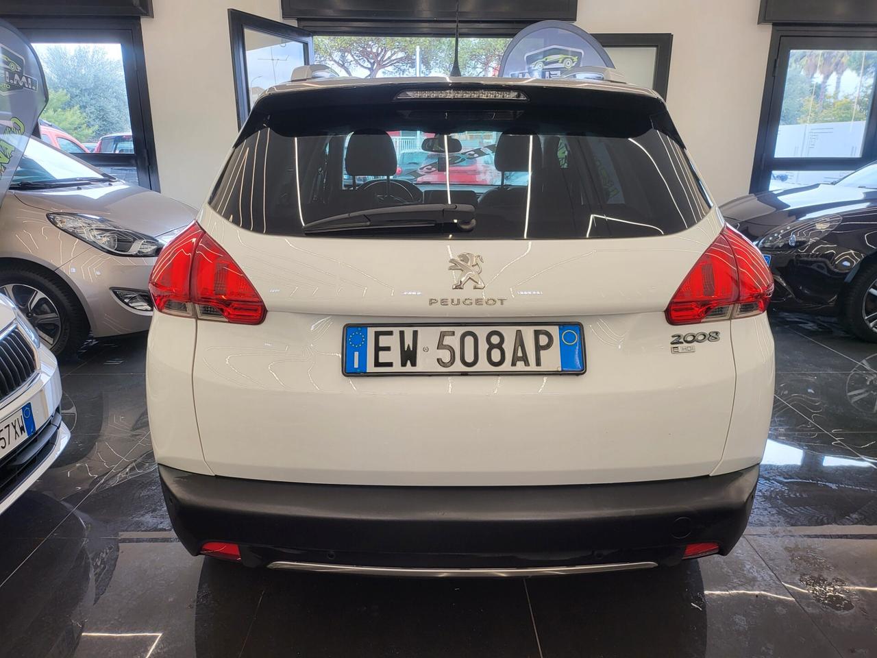 Peugeot 2008 - 2014 1.6 e-HDi 115 CV Allure