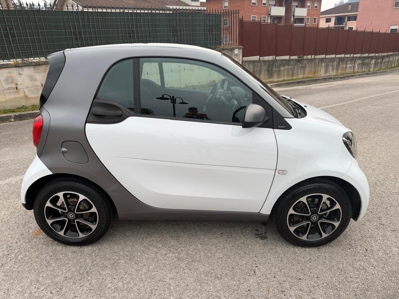 SMART/FOR TWO/70 CV/1.0 TWINAMIC/URBAN/C.AUT/TETTO/BLETOOTH/CERCHI IN LEGA/UNICO PROP !!