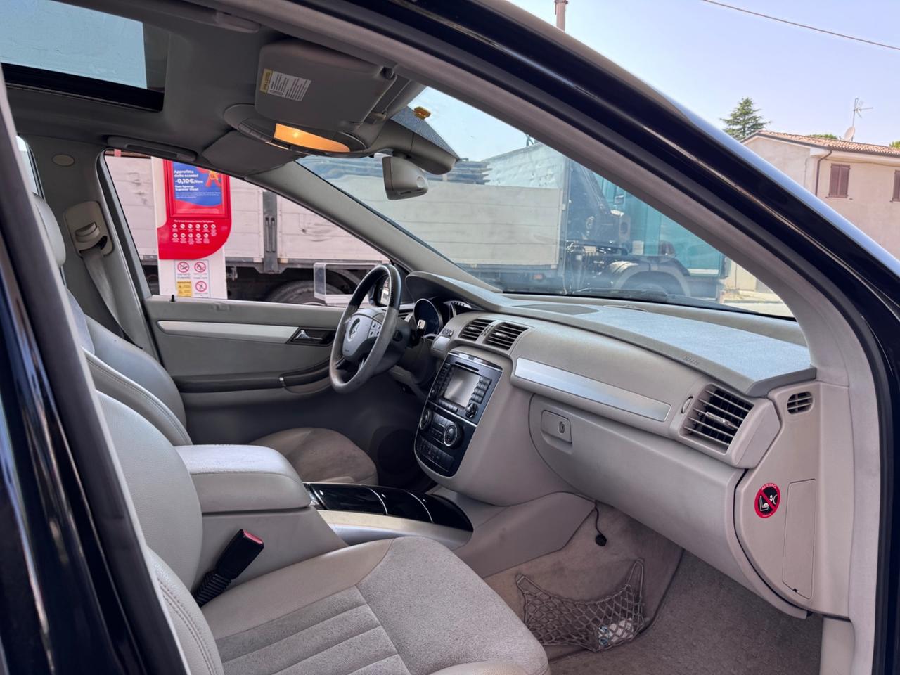Mercedes-benz R 320 R 320 CDI cat 4Matic
