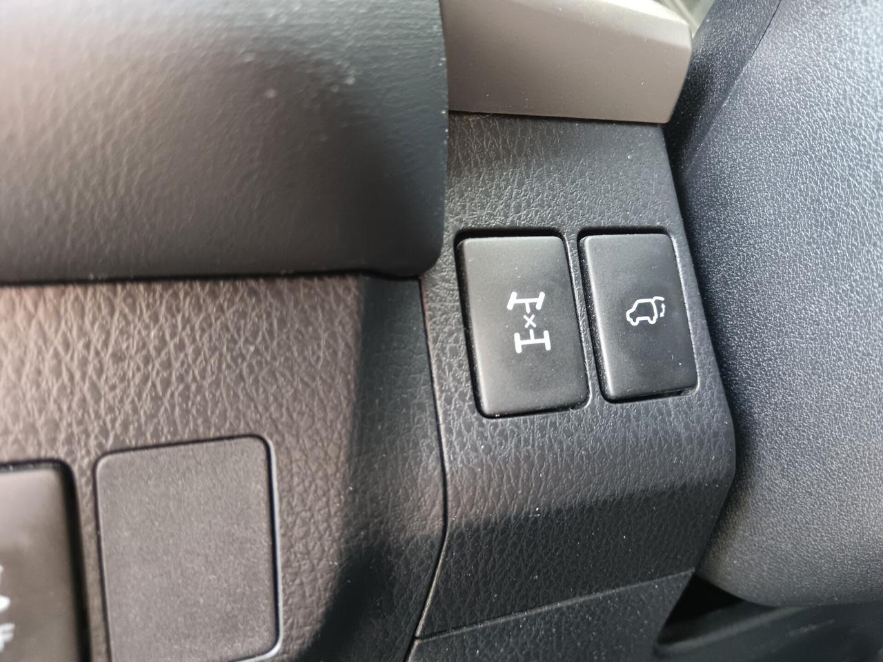 Toyota RAV 4 2.2 D-4D 150CV 4WD LOUNGE