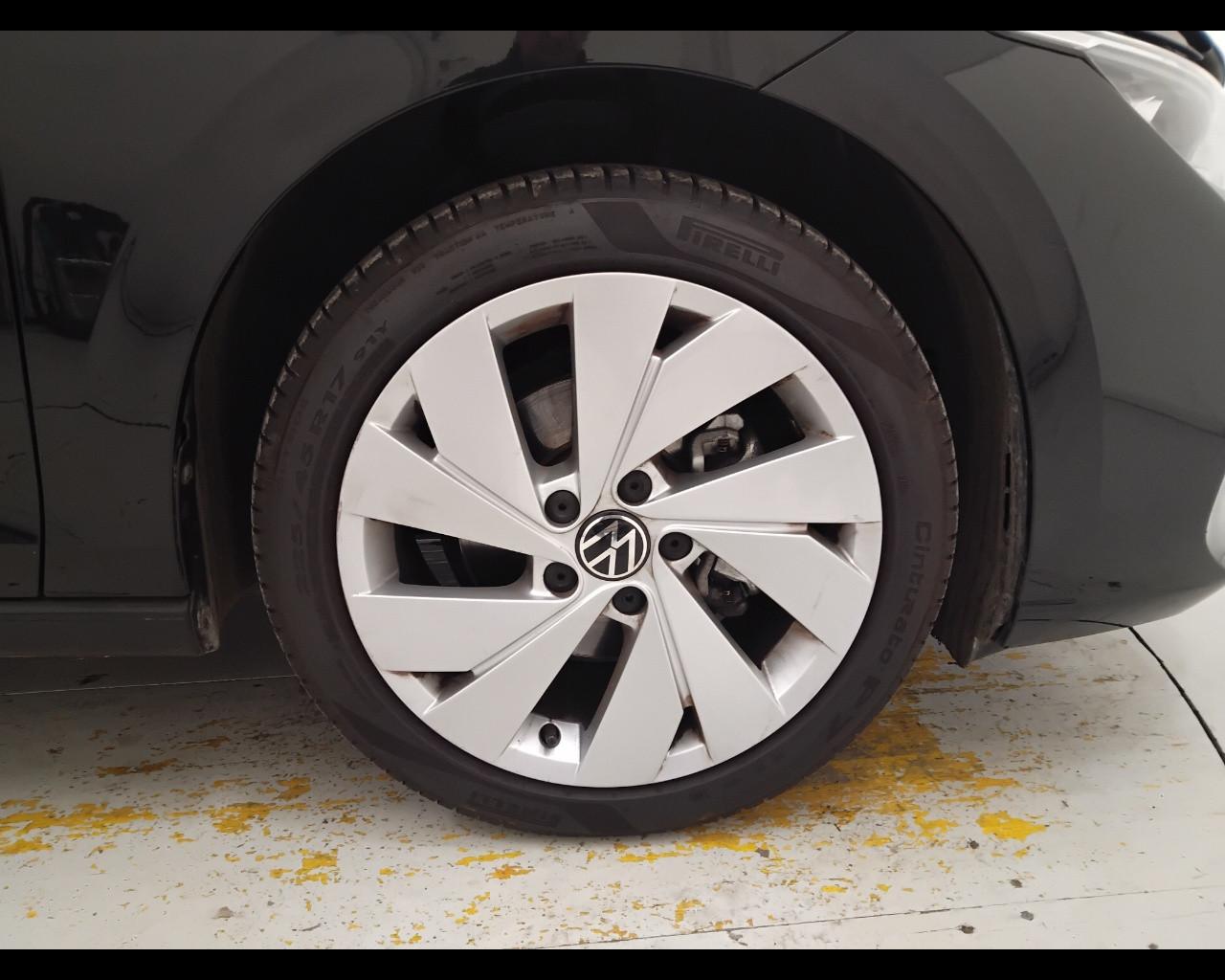 VOLKSWAGEN Golf VIII 2024 - Golf 2.0 tdi Style 150cv dsg