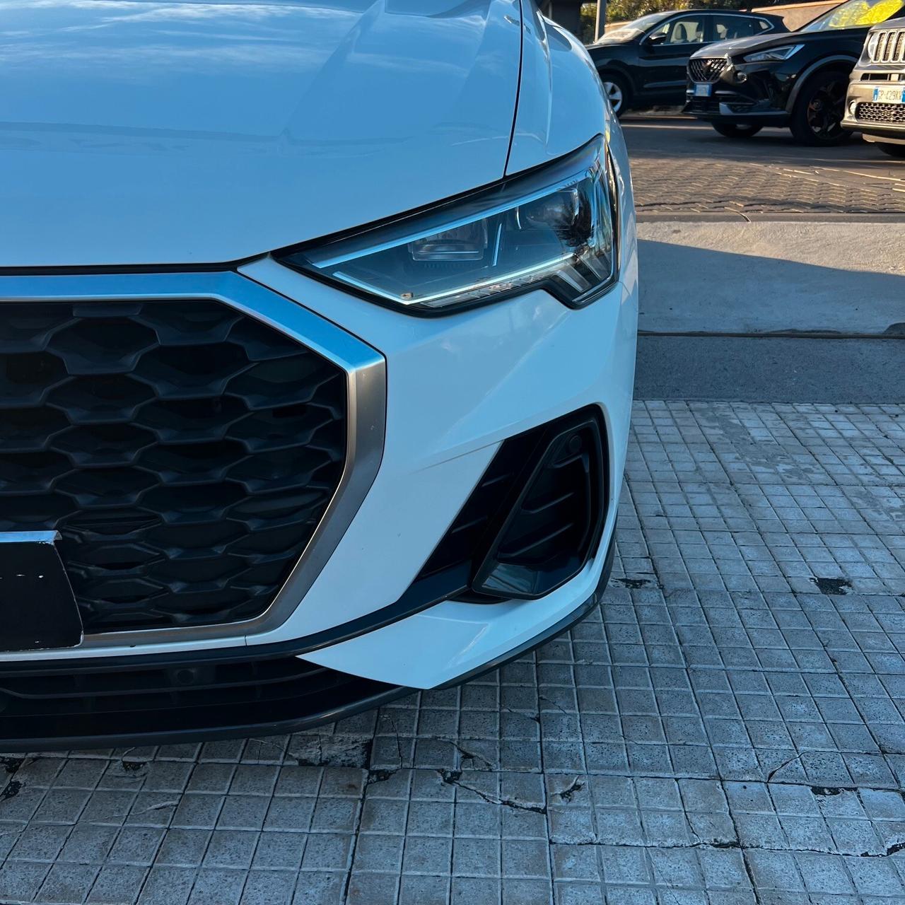 Audi Q3 35 TDI S tronic line edition