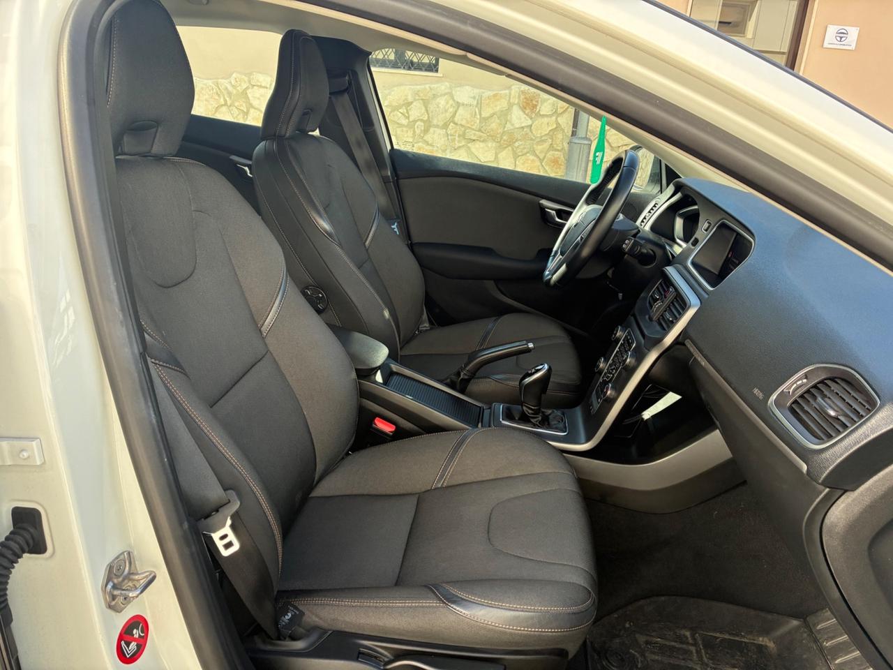 Volvo V40 Cross Country D2 Geartronic