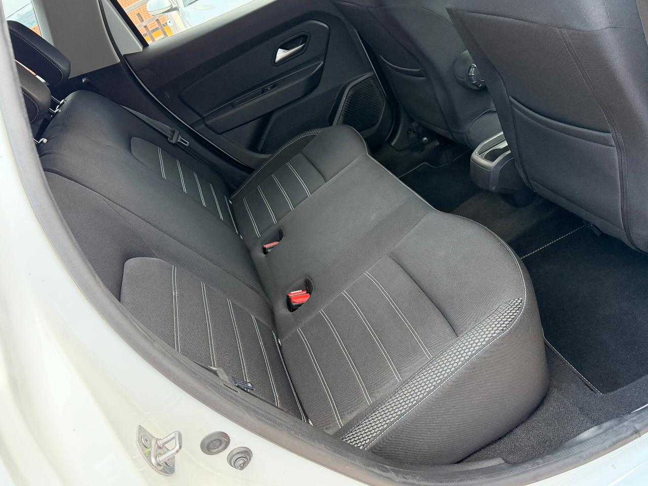 Dacia Duster 4X2 1.0 TCE 100 cv. Eco-G PRESTIGE (Imp. GPL)