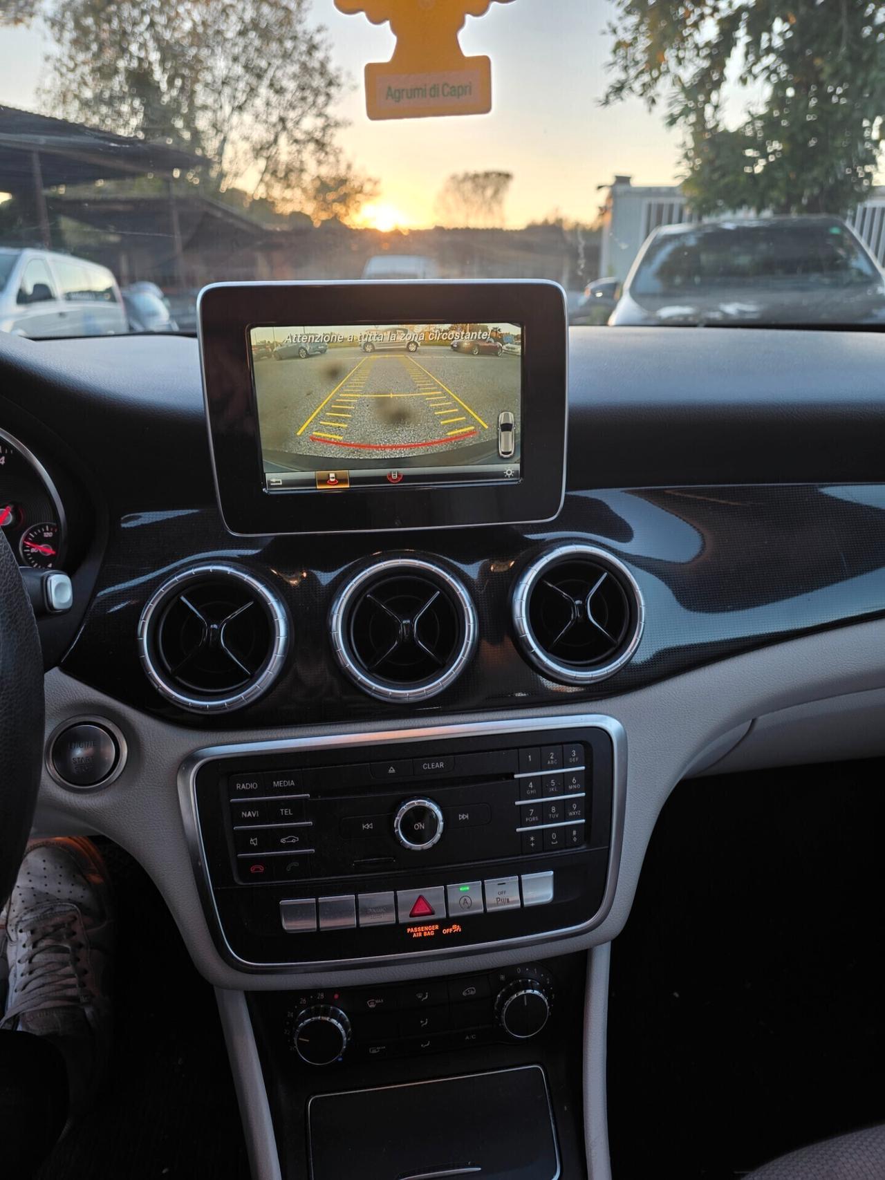 Mercedes-benz CLA 200 d Automatic Premium