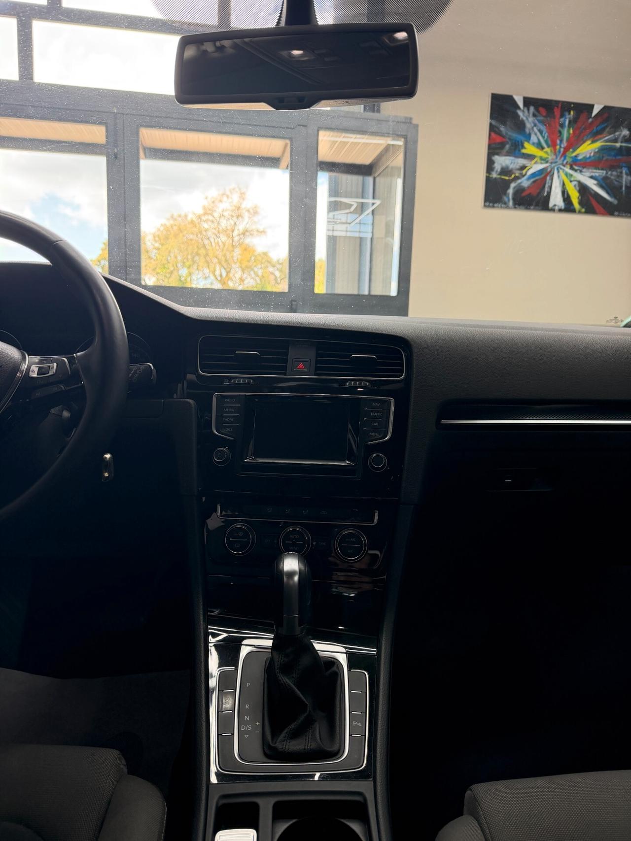 Volkswagen Golf Business 1.6 TDI DSG 5p. Highline BlueMotion Technology