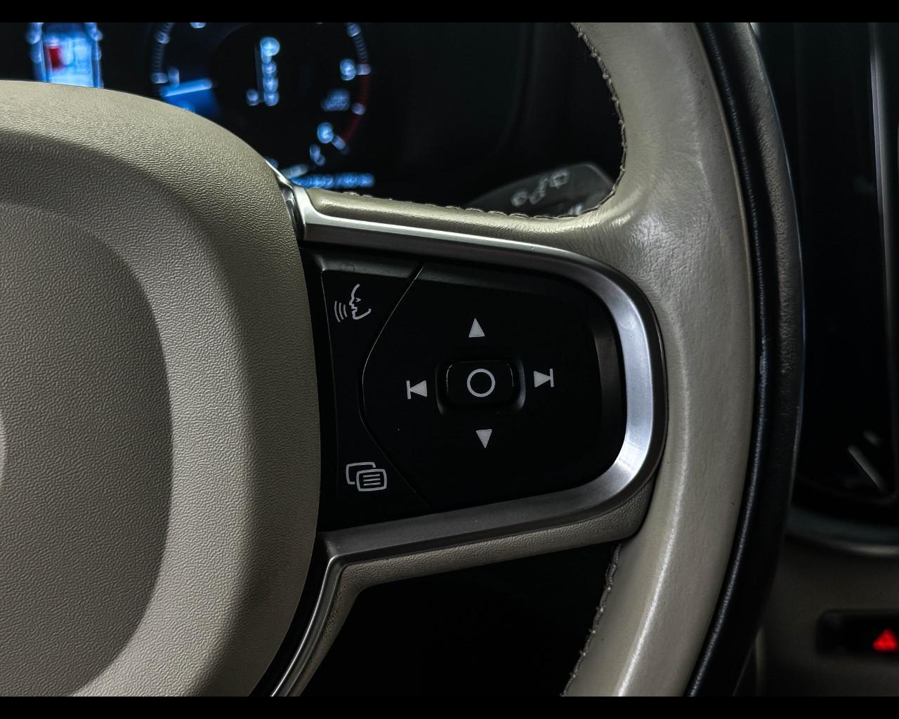 VOLVO V60 D3 Geartronic Business Plus