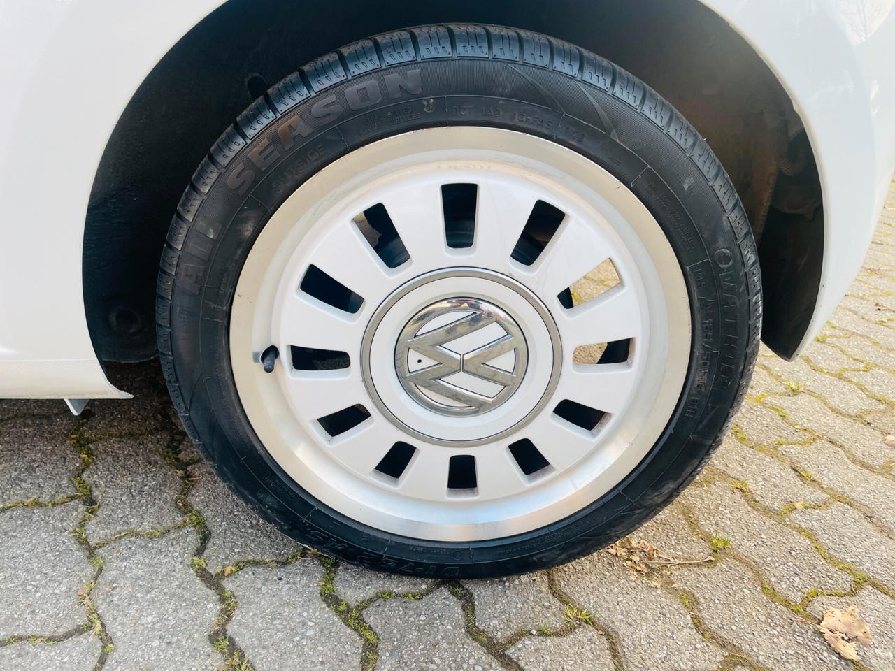 Volkswagen up! 1.0 75 CV 3p. high