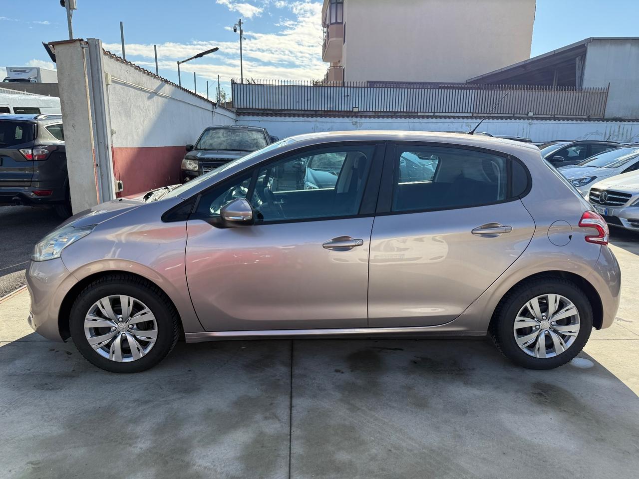 Peugeot 208 1.2 VTi 82 CV 5 porte